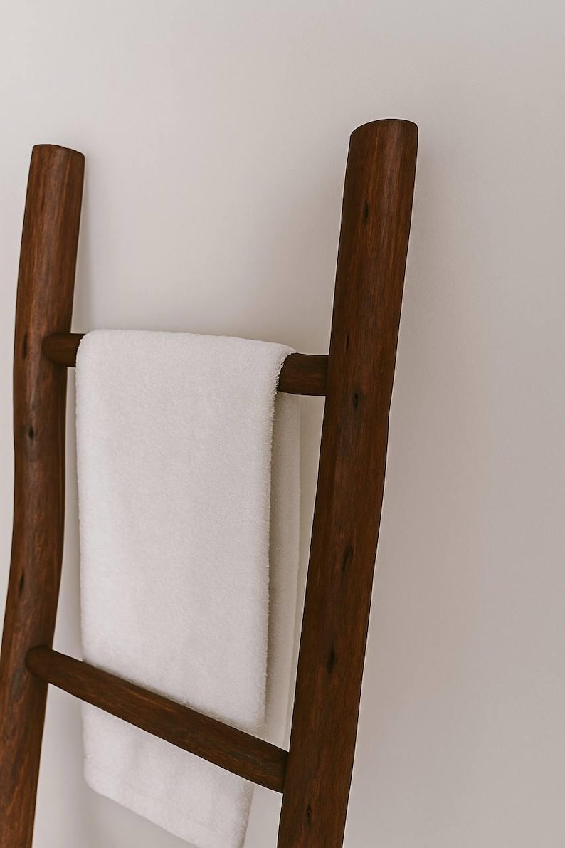 Decorative Wooden Ladder in Brown – 150cm