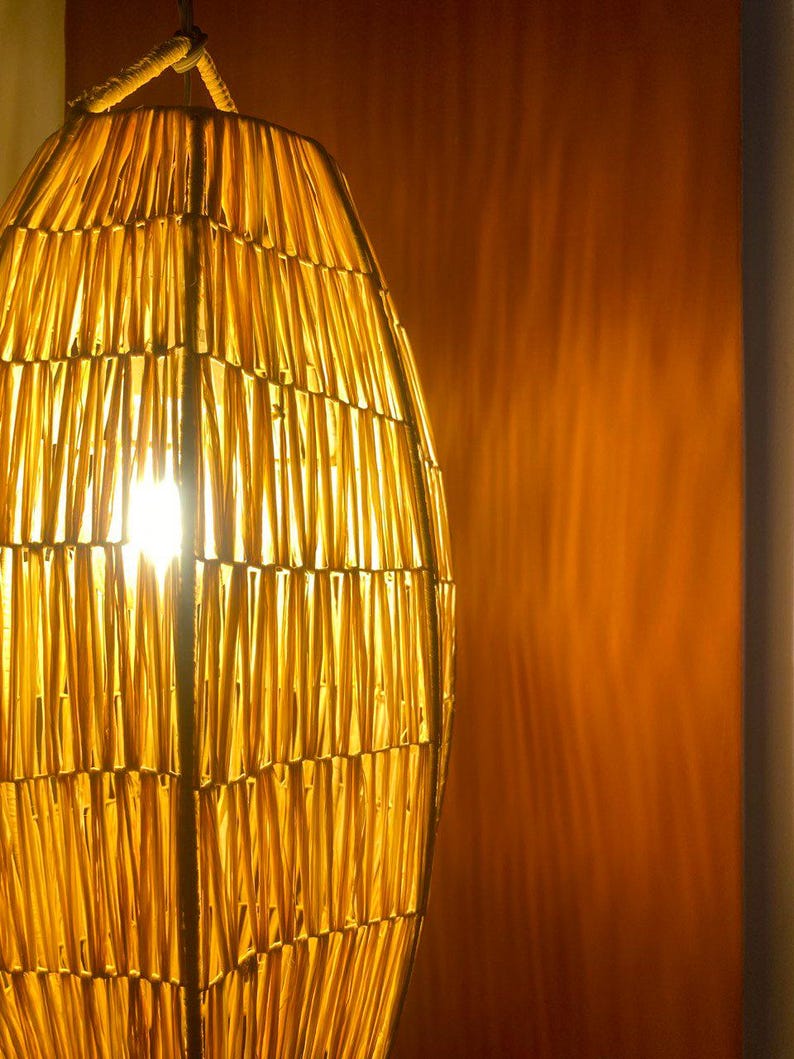 Straight Raffia Lace Pendant Light