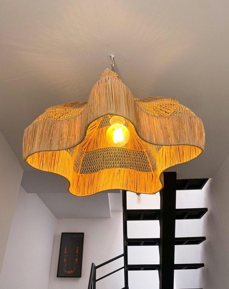 Raffia Pendant Light – Flower Shape