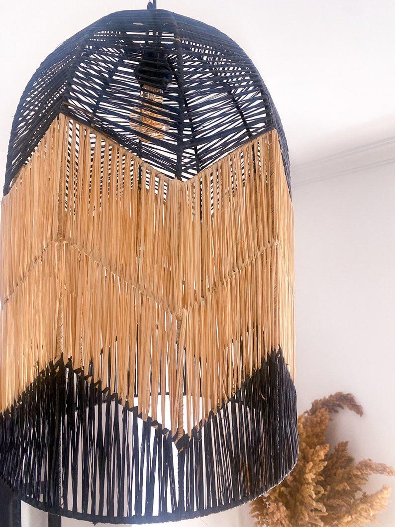 Handmade Raffia Pendant Light – Black & Beige Bohemian Lamp