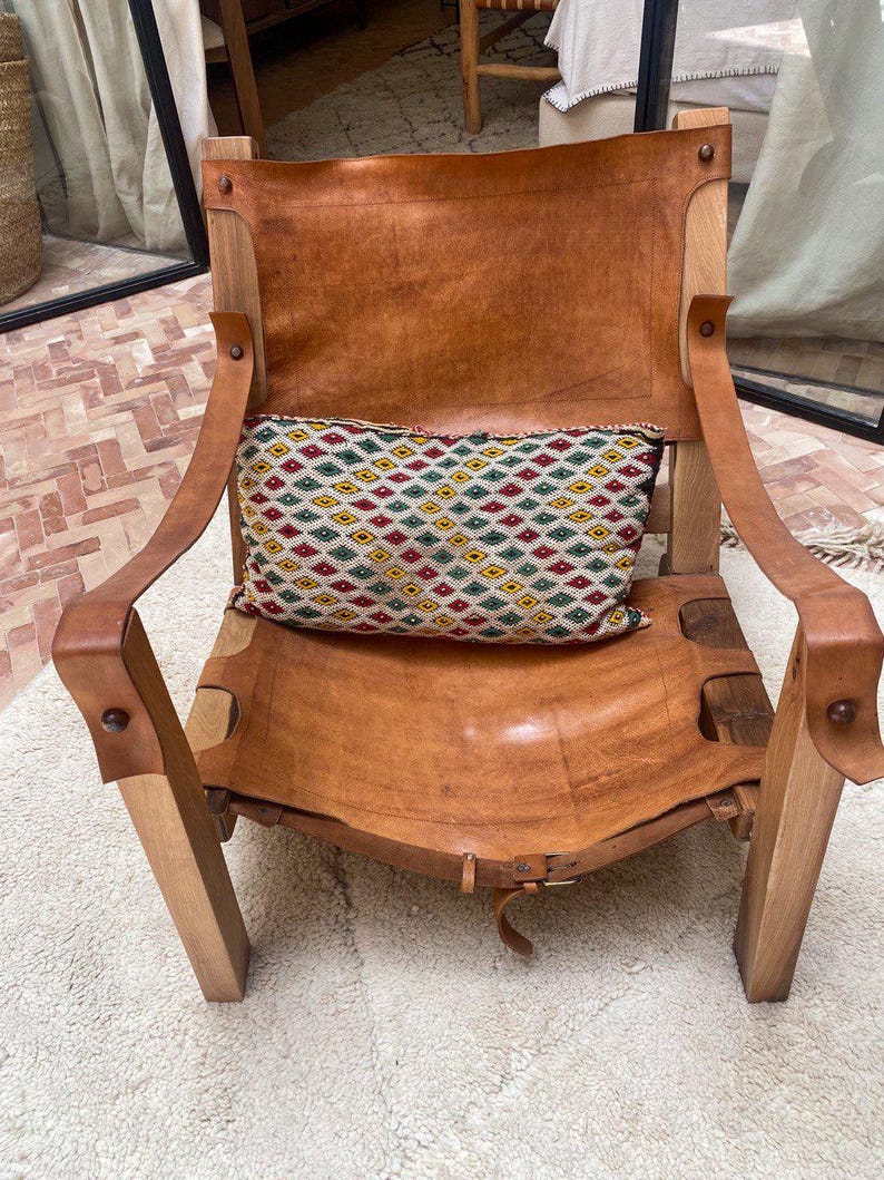 Walnut Leather Sling Chair – Handmade Lounge Design