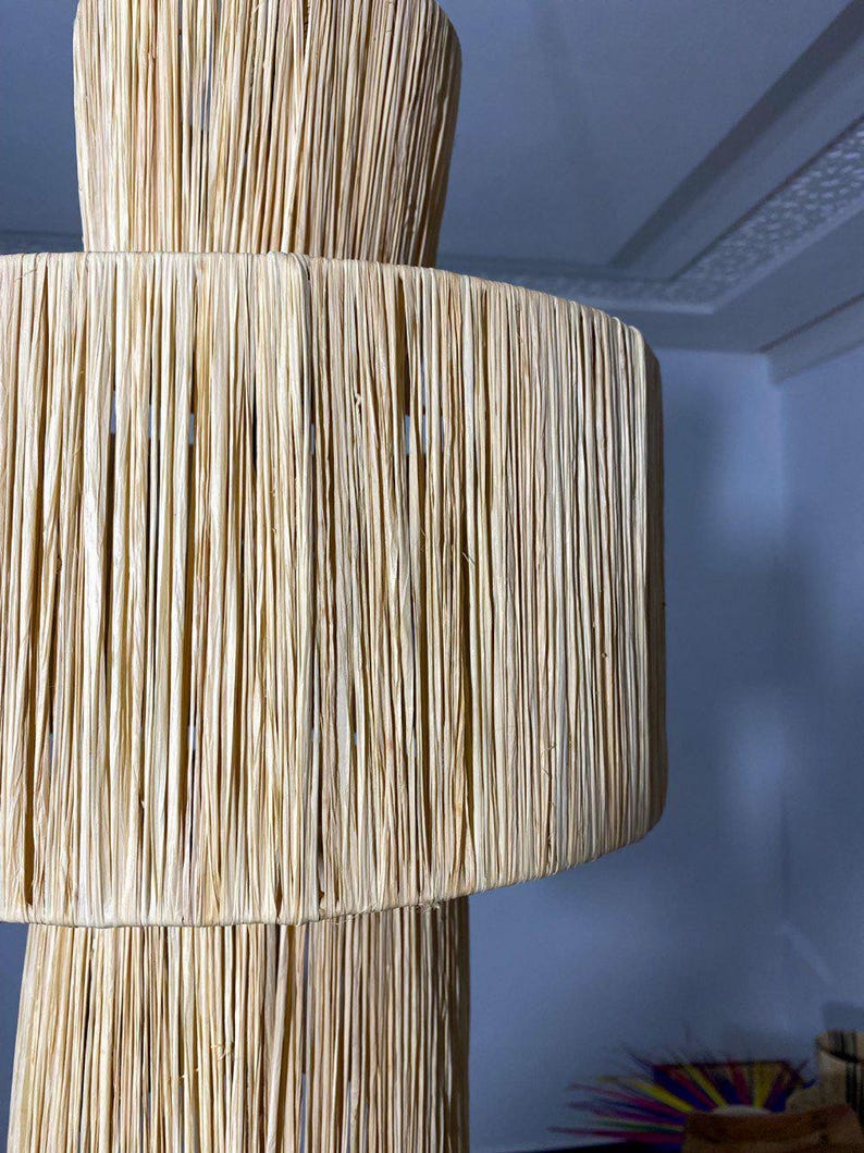 Handwoven Raffia Pendant Light – Boho Natural Ceiling Lamp