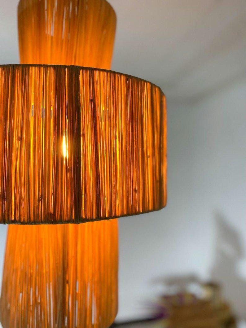 Handwoven Raffia Pendant Light – Boho Natural Ceiling Lamp