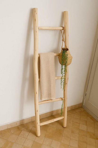 Decorative Wooden Ladder – 150cm