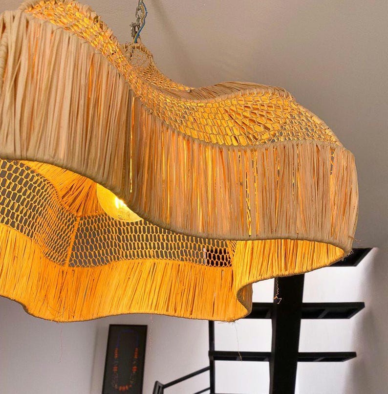 Raffia Pendant Light – Flower Shape
