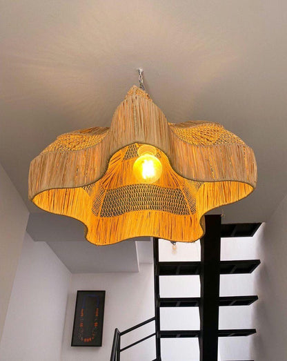 Raffia Pendant Light – Flower Shape