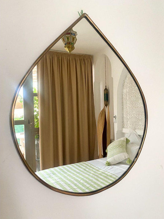 Handmade Moroccan Teardrop Mirror – Brass Frame Wall Décor
