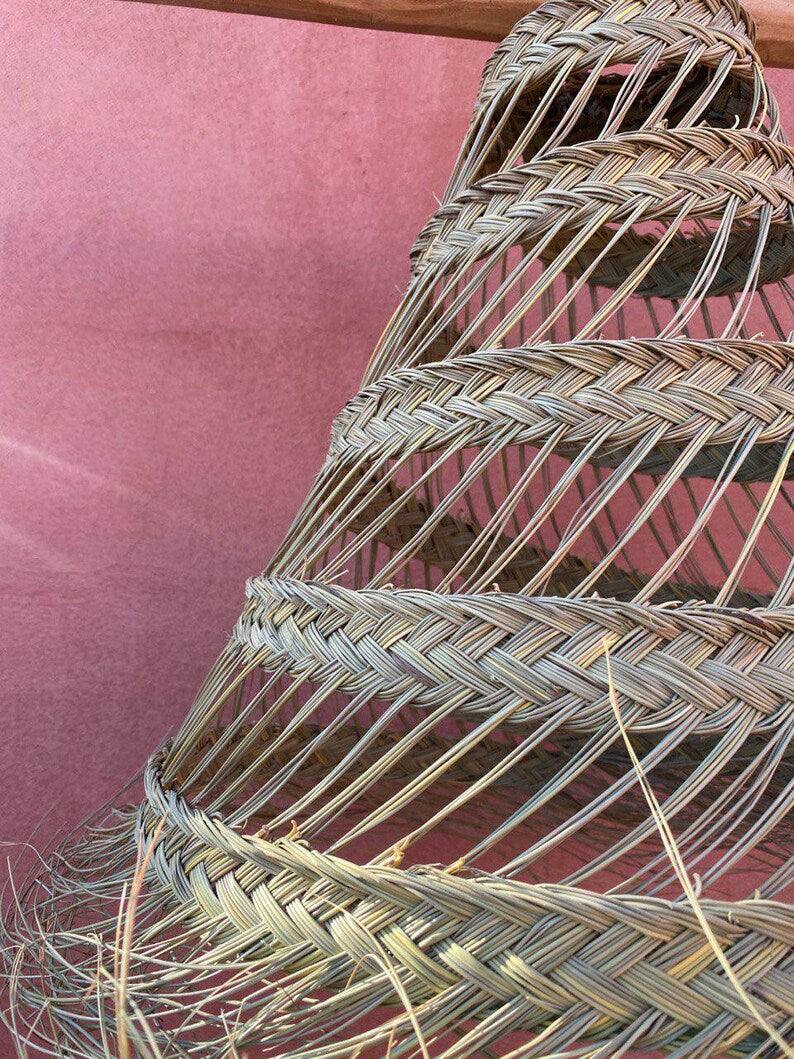 SUSPENSION EN PALME ET PAILLE