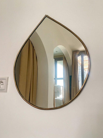Handmade Moroccan Teardrop Mirror – Brass Frame Wall Décor