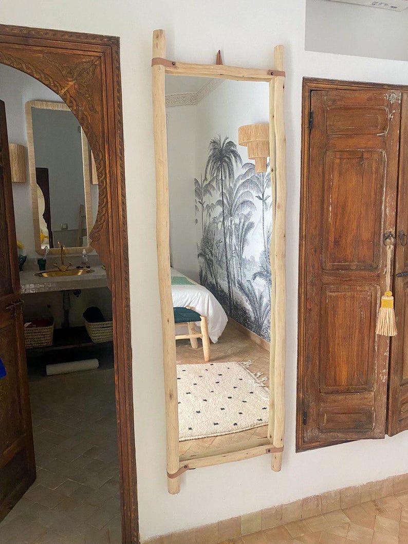 Handcrafted Rustic Ladder Mirror – Natural Wood Frame